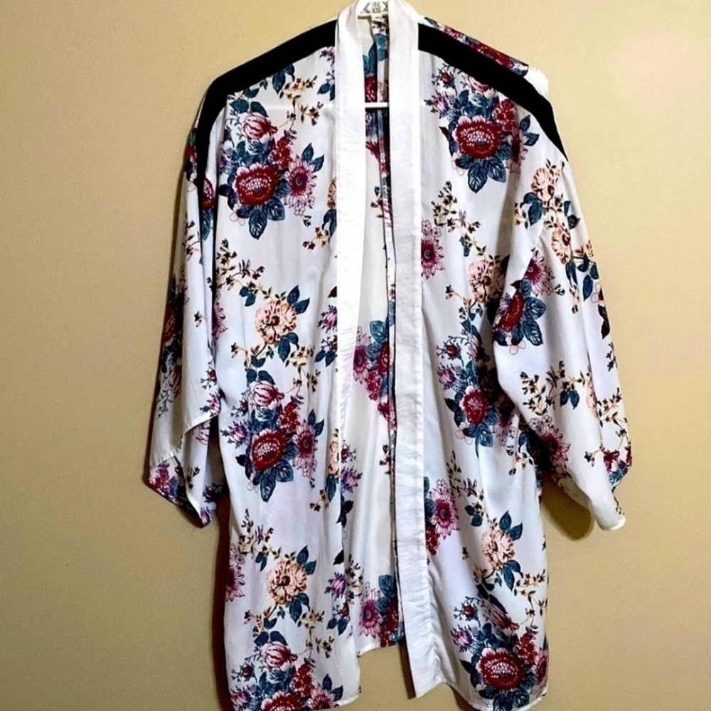 Pink rose floral duster